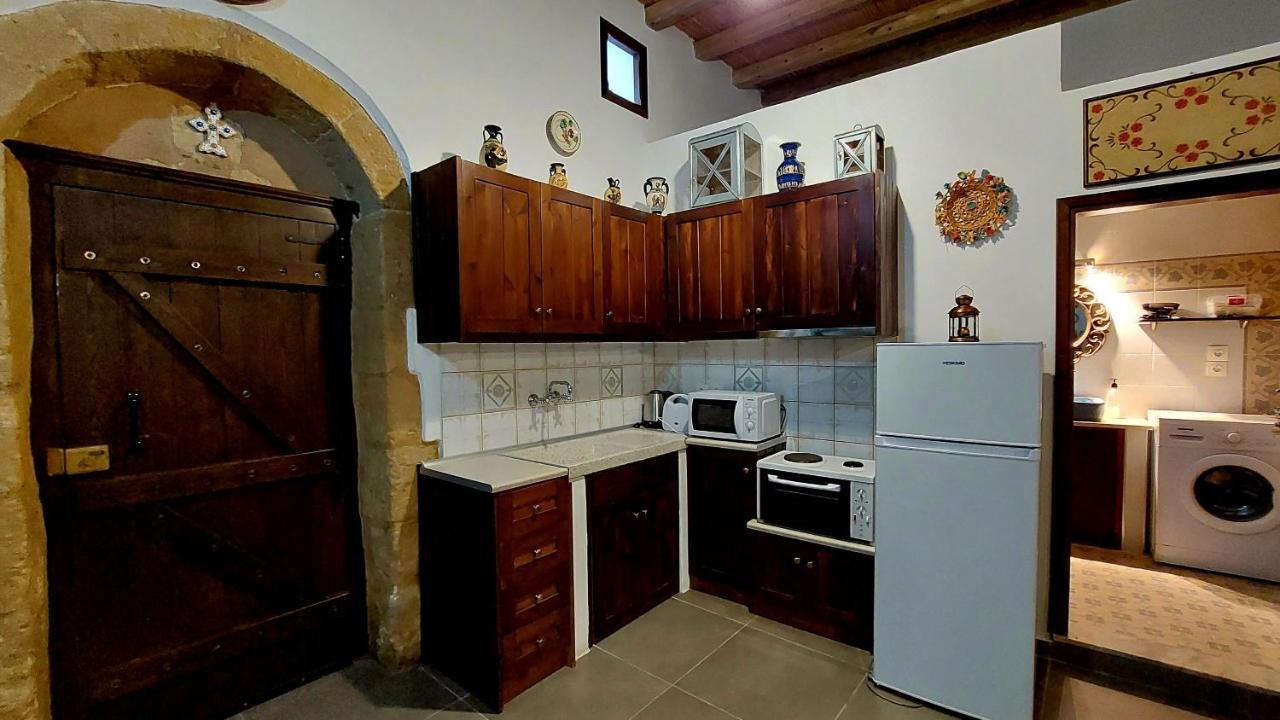 Traditional House Emmanouela Afandu Zewnętrze zdjęcie
